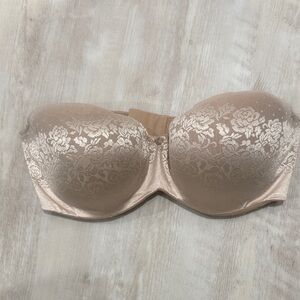 Soma Elegant Lace Strapless Bra